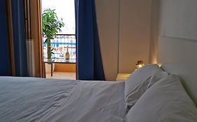 Room Sea